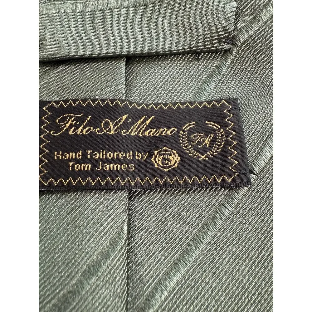 Tom James Filo A’Mano Green Stripe Tie Hand Tailored 100% Silk
